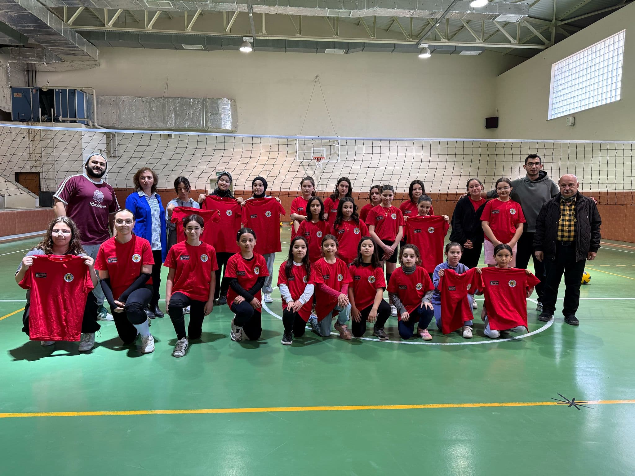 ÇAYIRHAN MAHALLEMİZDE SPOR KURSLARIMIZ DEVAM EDİYOR