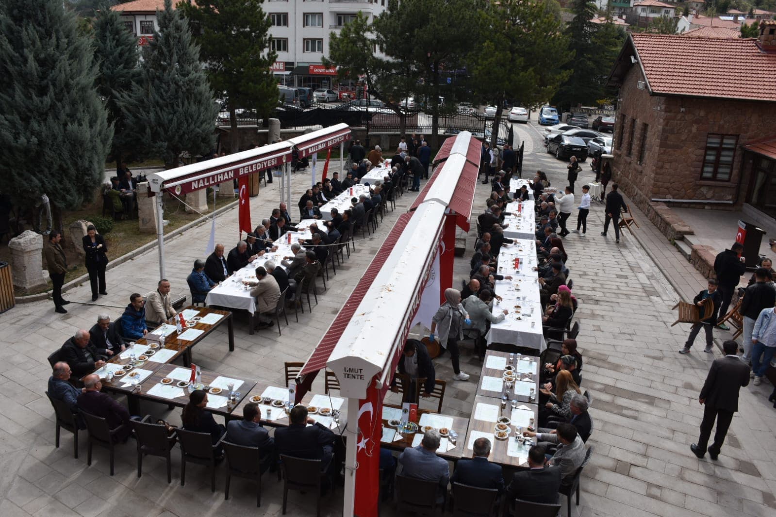 NALLIHAN'DA VE ÇAYIRHAN'DA VATANDAŞLARIMIZLA BAYRAMLAŞMA PROGRAMI DÜZENLENDİ