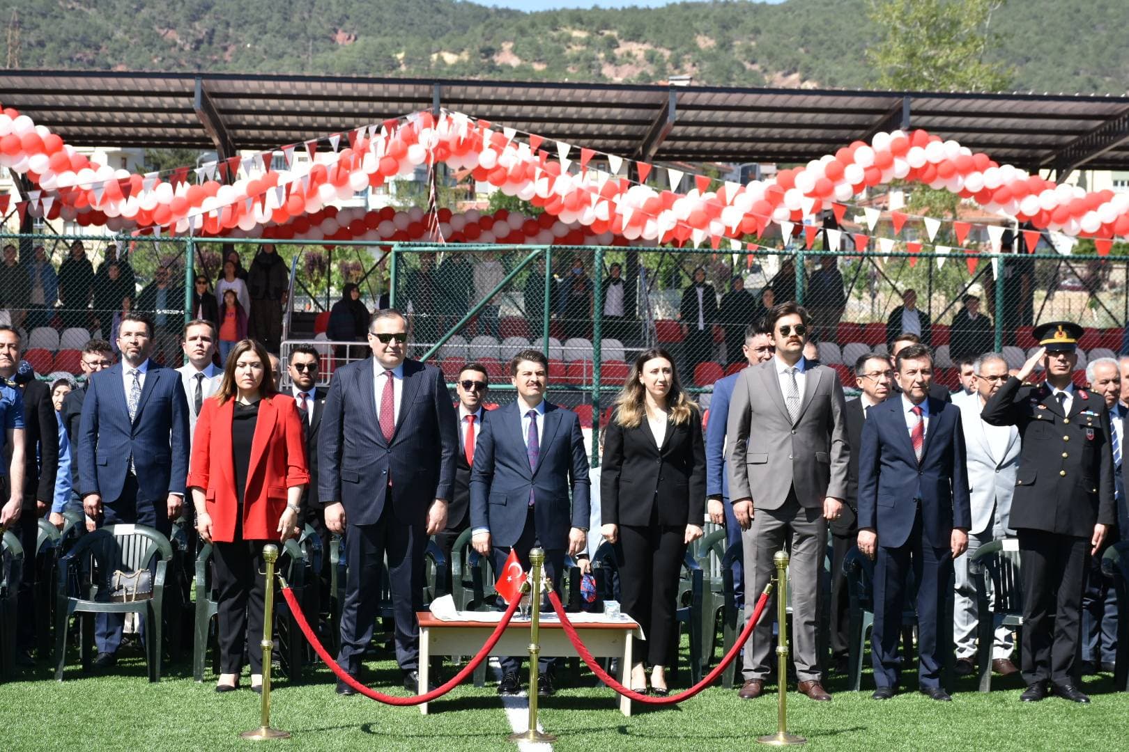 Belediye Başkanımız Sayın Ertunç Güngör 19 Mayıs Atatürk’ü Anma, Gençlik ve Spor Bayramı dolayısıyla düzenlenen kutlama programına katıldı.